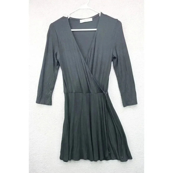 Abercrombie & Fitch Black Wrap Dress-3/4 Sleeves-Size Small-Stretchy - Picture 1 of 9